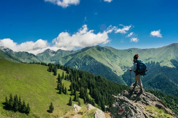 境外旅行险覆盖的回国后后续医疗费用：跨越国界的生命守护伞