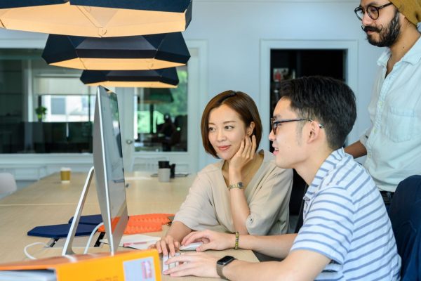 4种主流医疗保险方案全解析！手把手教你为外派员工定制“不踩坑”的高性价比保障